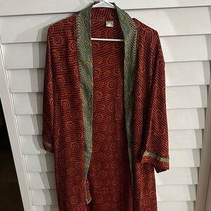 Red and Green Patterned Kimono
